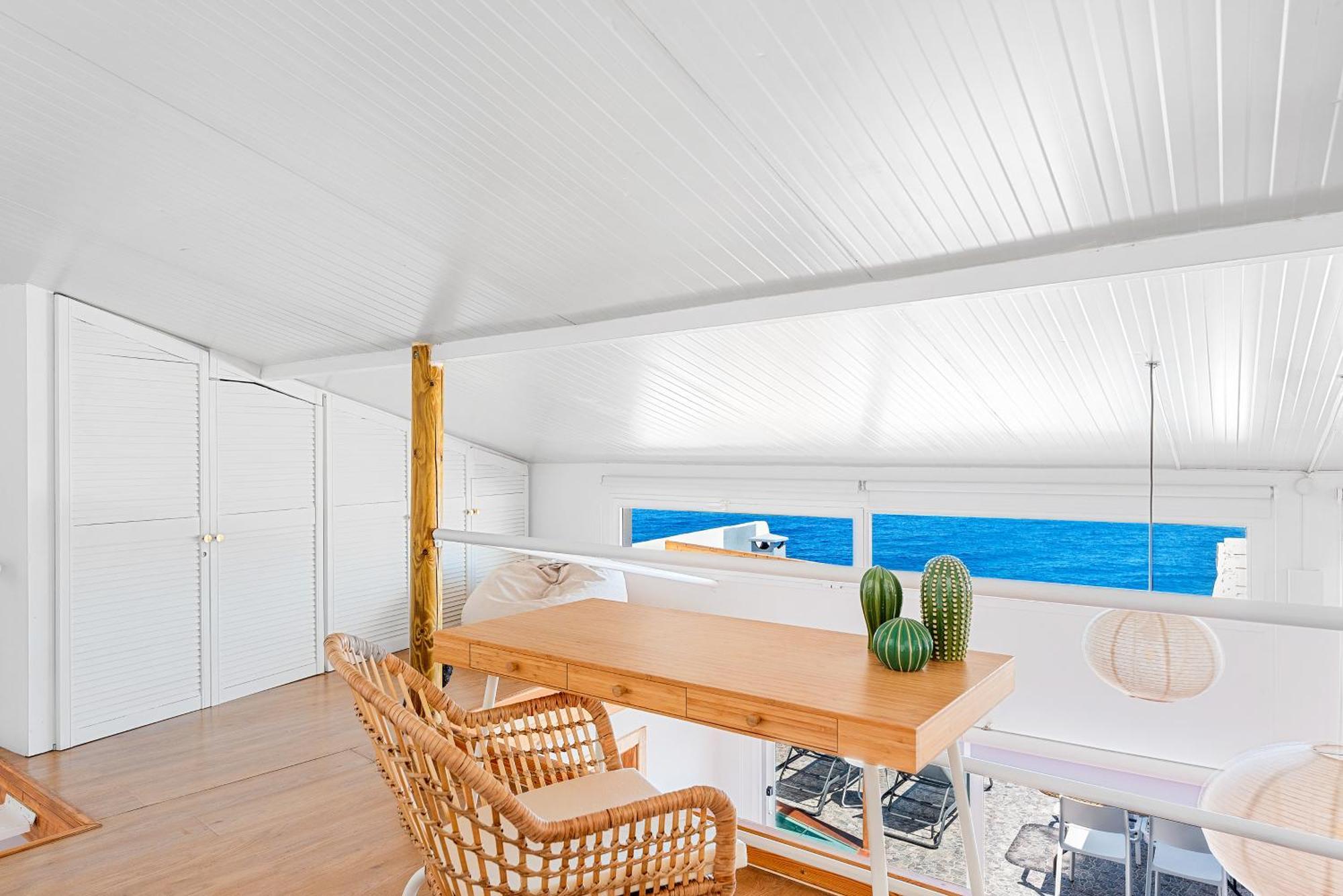 Luminous Loft Apartment Next To The Atlantic Ocean Radazul Exterior photo